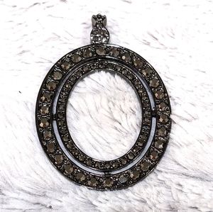 Black gemstone pendant
